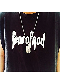 Vòng cổ lưỡi lam titan