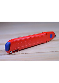 Dao Rọc Knipex CutiX Có Sống Lưng Cứng Cáp 90 10 165 BK