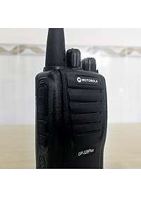 Bộ đàm Motorola GP-328Plus phiên bản nhỏ gọn. Công suất lớn 5W giúp phá vật cản tốt, đàm thoại liên tục 16 giờ – Hàng nhập khẩu