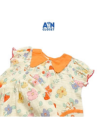 Bộ quần áo dài tay ngắn bé gái họa tiết Hoa Dâu cổ cam xô muslin - AICDBGTDX5FC - AIN Closet