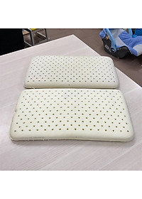 Gối Cao Su Em Bé Oval Liên Á 22x40x4cm + Áo