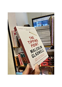 Sách - The Tipping Point by Malcolm Gladwell - Sách Ngoại văn - English Book - Nhập khẩu UK