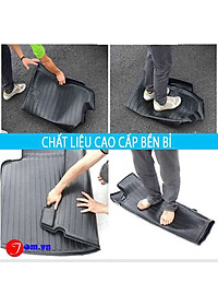 Lót cốp nhựa dẻo xe Toyota Innova 2006 - 2022 Hàng không mùi cao cấp