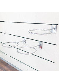 Giá trưng bày quả bóng đá cài tấm SMLIFE Slatwall