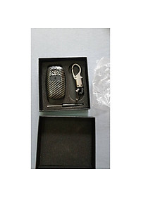 Ốp chìa khóa, bọc khóa Carbon xe Toyota Raize, Toyota Veloz, Avanza 2021 2022 2023 kèm móc treo sang trọng