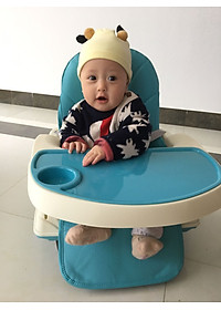 Ghế ăn dặm gấp gọn có đệm và bánh xe, Màu Xanh Bé trai tặng 1 thìa ăn và 1 gói khăn sữa cao cấp
