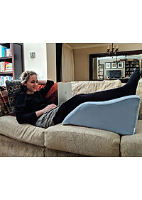 GỐI CHỐNG GIÃN TĨNH MẠCH YOROKOBI - KÍCH THƯỚC 58x48x28CM, HÀNG THƯƠNG HIỆU- MÀU NÂU HOÀNG GIA