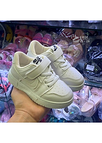 Giày thể thao trẻ em màu trắng da mềm êm thời trang cho bé trai bé gái 1, 2, 3 tuổi khỏe khoắn năng động đi học đi chơi NHÍM SHOP GH31