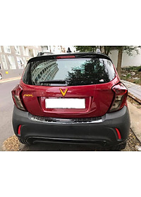 Bộ ốp chống trầy Cốp titan dành cho xe Vinfast Fadil - Bên ngoài