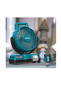 Quạt dùng pin và điện 18V/6.0Ah Makita DCF203Z