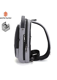 Balo đeo chéo một dây Arctic Hunter XB00105 chất liệu Oxford chống thấm nước, unisex nam nữ,trang bị cổng sạc USB
