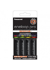 Bộ sạc nhanh thông minh Panasonic CC55 Smart & Quick Charger + 4 pin AA Eneloop 2550mAh
