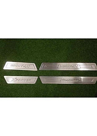 Ốp bậc cửa trong và ngoài xe dành cho MItsu Xpander INOX