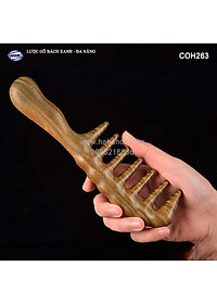 Lược gỗ thơm Bách Xanh răng thưa MÁT XA đa năng (COH263) Chải tóc xoăn, rối, xù -  Massage đầu giúp lưu thông máu đả thông kinh mạch, giảm nguy cơ đau đầu chóng mặt khi ngồi làm việc lâu - HAHANCO