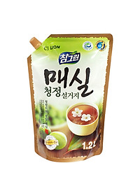 Nước Rửa Rau Quả Và Chén Bát CJ Lion Real Green Tinh Chất Quả Mơ 1.2kg