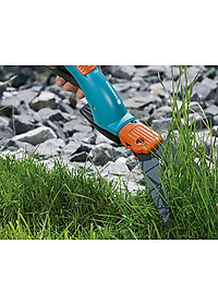 Kéo tỉa cỏ cầm tay xoay lưỡi 360 độ Gardena 8734-20
