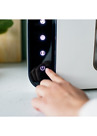 Máy tiệt trùng bằng tia UV và sấy khô Tommee Tippee