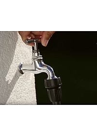 Đầu Nối Chuyển Đổi Claber 91013 nối từ vòi nước ren 21mm hoặc 27mm sang ống nhựa phi 14-16mm