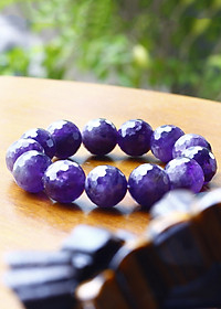 Vòng thạch anh tím hạt đa giác size 16mm mệnh hỏa. thổ - Ngọc Quý Gemstones