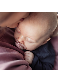 Ty Ngậm Dạ Quang Tommee Tippee Night Time Cho Bé 0-6, 6-18, 18-36 Tháng (Vỉ Đôi)