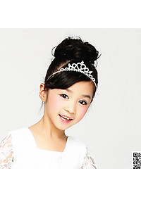 Vương miện công chúa đính đá lấp lánh cho bé gái phối đầm dự tiệc siêu lung linh – P137