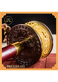 Kinh luân cầm tay Tây Tạng có chứa câu chú Om Mani Padme Hum