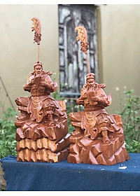 Tượng quan công đọc sách bằng gỗ hương đá kt cao 30cm