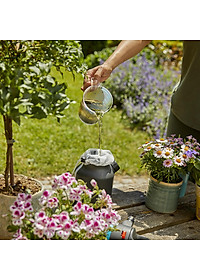 BÌNH TƯỚI CÂY ÁP SUẤT 1.25 LÍT GARDENA 11120-20