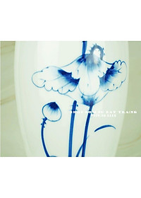 Lọ hoa đẹp Bát Tràng men trắng hoa sen cao 27cm dáng bom