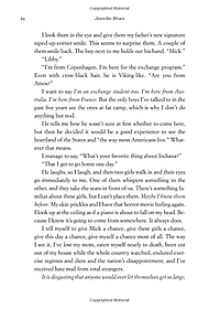 Sách Holding Up the Universe