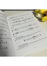 Combo Tự Học Đàn Guitar (Bộ 2 Tập)  (Với Phần Bài Tập Gồm 150 Bài Hát Nổi Tiếng Trong Và Ngoài Nước)