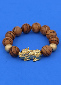 Chuỗi tay Gỗ Huỳnh Đàn 15 ly - Vòng tay Tỳ Hưu inox vàng VGHUDTHHBV15 - Vòng đeo tay size lớn, phù hợp cho nam