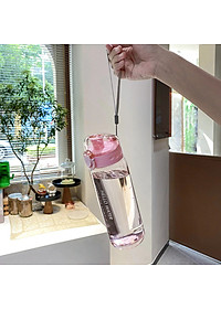 Bình Đựng Nước Nhựa Trong Thể Thao HELLO WATER Cute Dễ Thương 780ml Có Vạch Chia Và Quai Xách 