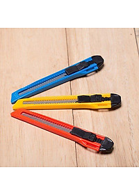 Dao rọc giấy Flexoffice FO-KN01B- 9mm