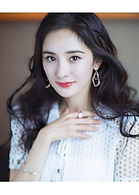 Bông tai nữ sang trọng