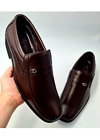 GIÀY NAM DA BÒ,QUAI CÓ GẮN KHUY CHỮ R ĐẸP MẮT