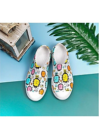 Giày nhựa WNC NATIVE cho bé đi mùa hè, du lịch chất liệu siêu nhẹ thời trang (Tặng kèm 4 ticker)