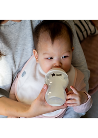 Núm Ty Silicon Siêu Mềm Tự Nhiên Cho Bé Tommee Tippee Natural Start Fast Flow Từ 6 Tháng (Vỉ đôi, tách lẻ)