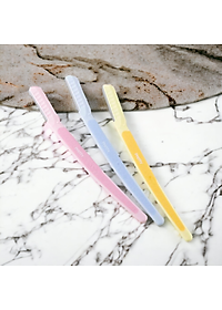 Dao Cạo Lông Mày Cán Dài Kai Pretty 01628-GA0053 (Set 3 cây)