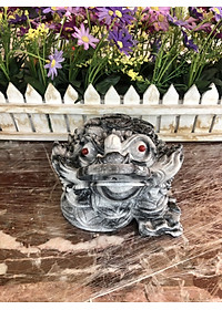 Tượng Cóc Ba Chân, Cóc Ngậm Tiền, Thiềm Thừ phong thủy chiêu tài lộc đá cẩm thạch vân đen - Dài 15 cm
