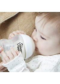 Núm Ty Silicon Siêu Mềm Tự Nhiên Cho Bé Tommee Tippee Natural Start Fast Flow Từ 6 Tháng (Vỉ đôi, tách lẻ)