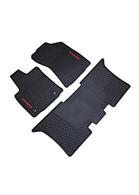 Thảm sàn, lót sàn cao su không mùi Cao cấp dành cho xe Toyota Innova 2016-2019