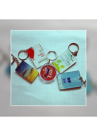 Combo Cách Nuôi Dạy Con Thông Minh Dành  Cho Cha Mẹ : Giáo Dục Não Phải - Tương Lai Cho Con Bạn  + Cách Khen, Cách Mắng, Cách Phạt Con +  Kỷ Luật Không Nước Mắt  /Cách Làm Cha Mẹ Hoàn Hảo ( Tặng Móc Khóa Siêu Xinh)