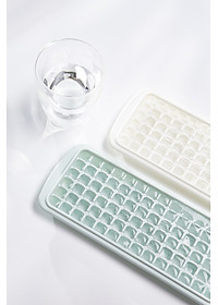 Khay làm đá vuông Inochi Kari 84 viên