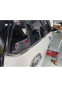 Bộ 4 NẸP CHÂn KÍNH XE DÀNH CHO GRAND I10 2014-2020