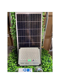 đèn năng lượng mặt trời chống loá,chống nước ip67 tặng điều khiển