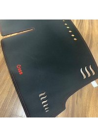 Thảm Taplo Toyota Colora Cross Da Vân Carbon Cao Cấp, Chóng Nóng Xe, Phản Chiếu Ánh Nắng