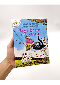 Sách Chuyện Lộn Xộn Ở Chuồng Gà (Tái Bản)