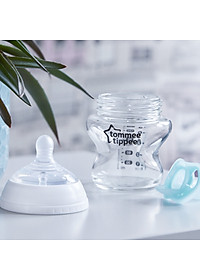 Bình sữa thuỷ tinh ty siêu mềm tự nhiên Tommee Tippee Natural Start 150ml - Núm ty đi kèm 0-3 tháng