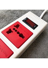 Ổ cắm Điện Quang ECO ĐQ ESK 5WR 43ECO (4 Lỗ 3 chấu, dây dài 5m, màu trắng đỏ)